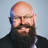 Portraitbild Rene Eisbrich Mitarbeiter FRIKUS Lagermax